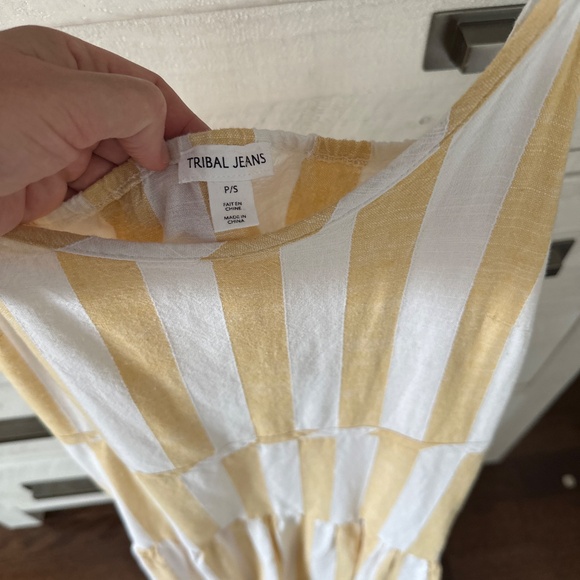 Yellow and white striped dress - Picture 3 of 3